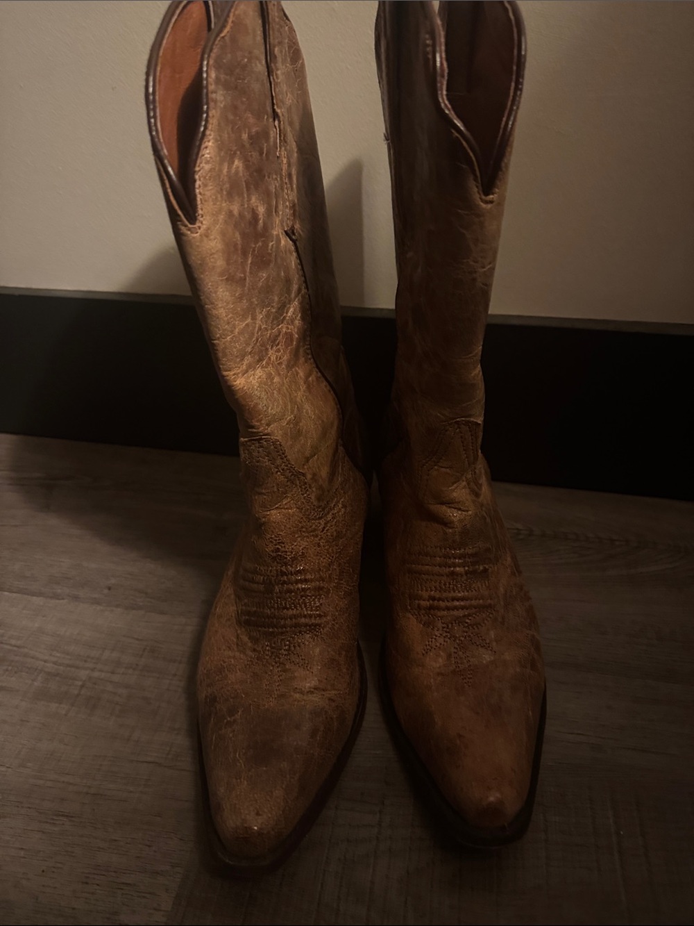 Dan Post Distressed Tan/Brown Leather Western Heeled Boots - Picture 6 of 7